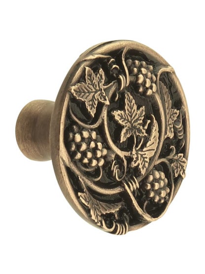 Grapevine Cabinet Knob in Antique Brass.